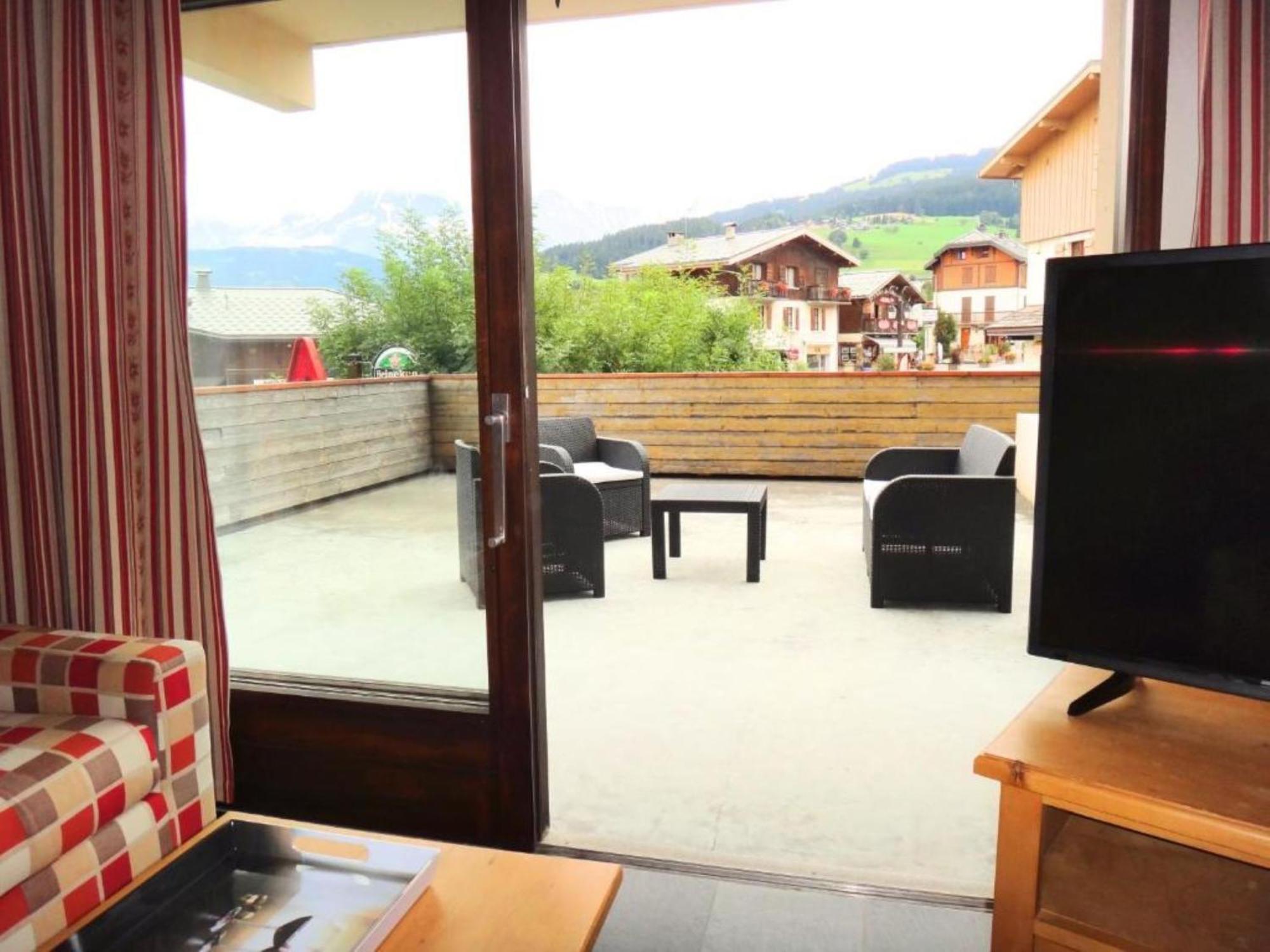 Les Aiguilles De Warens Aparthotel Combloux Bagian luar foto