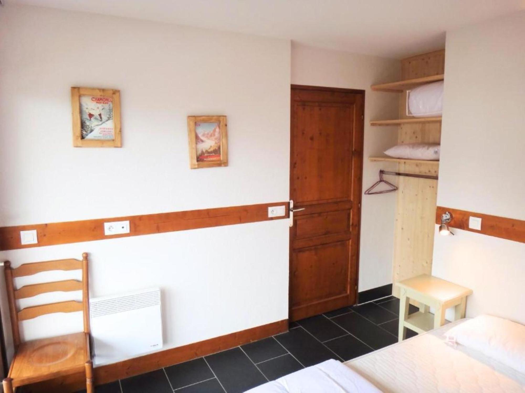 Les Aiguilles De Warens Aparthotel Combloux Bagian luar foto