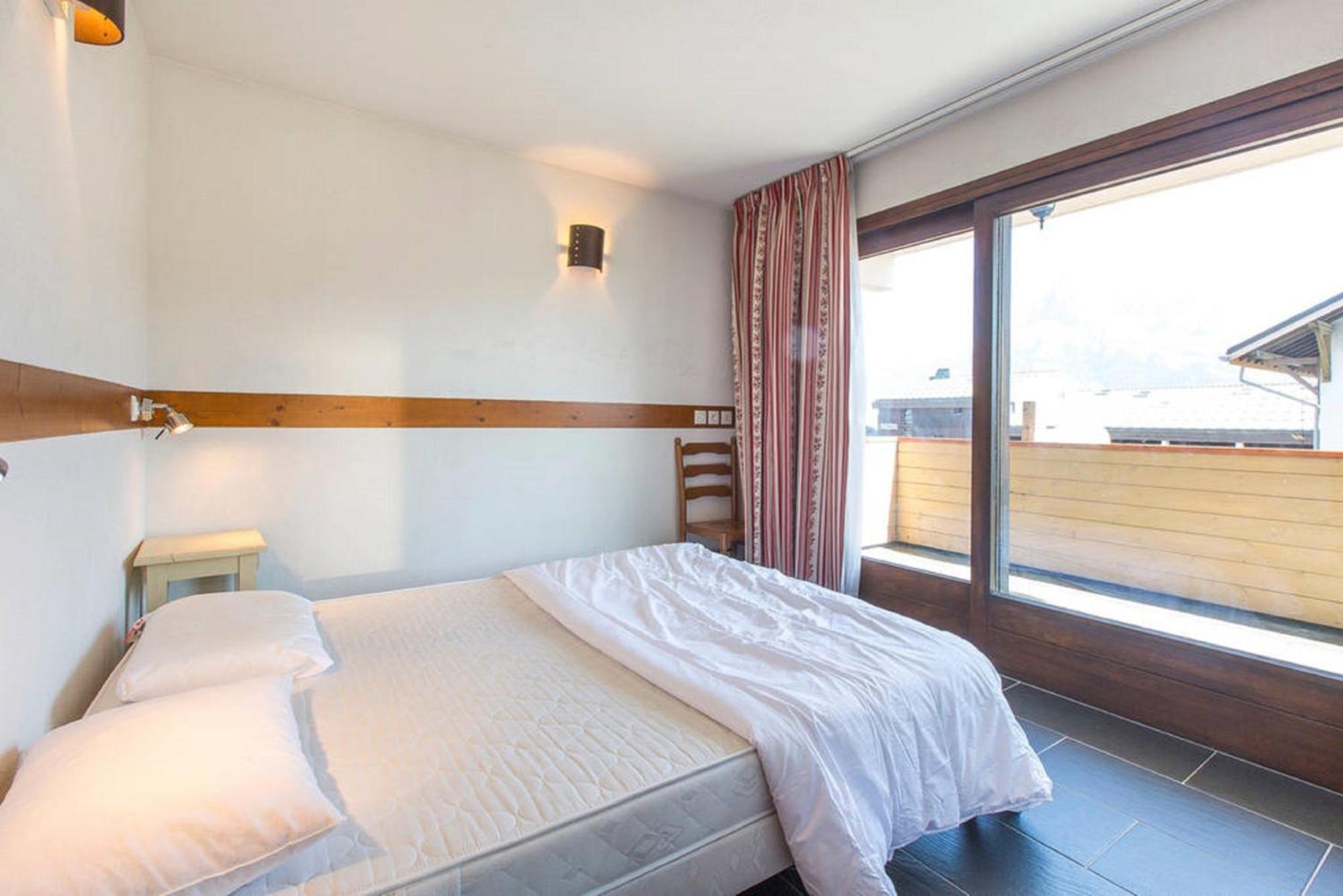 Les Aiguilles De Warens Aparthotel Combloux Bagian luar foto