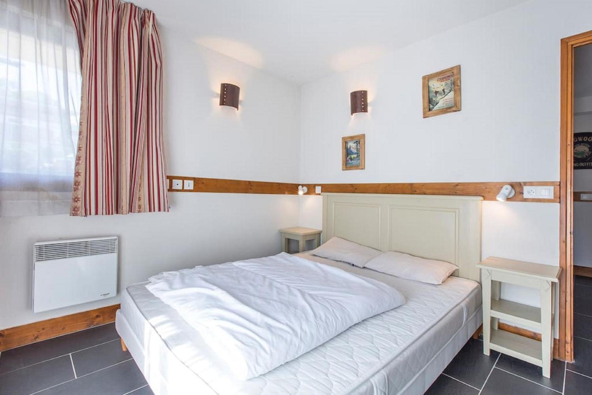 Les Aiguilles De Warens Aparthotel Combloux Bagian luar foto